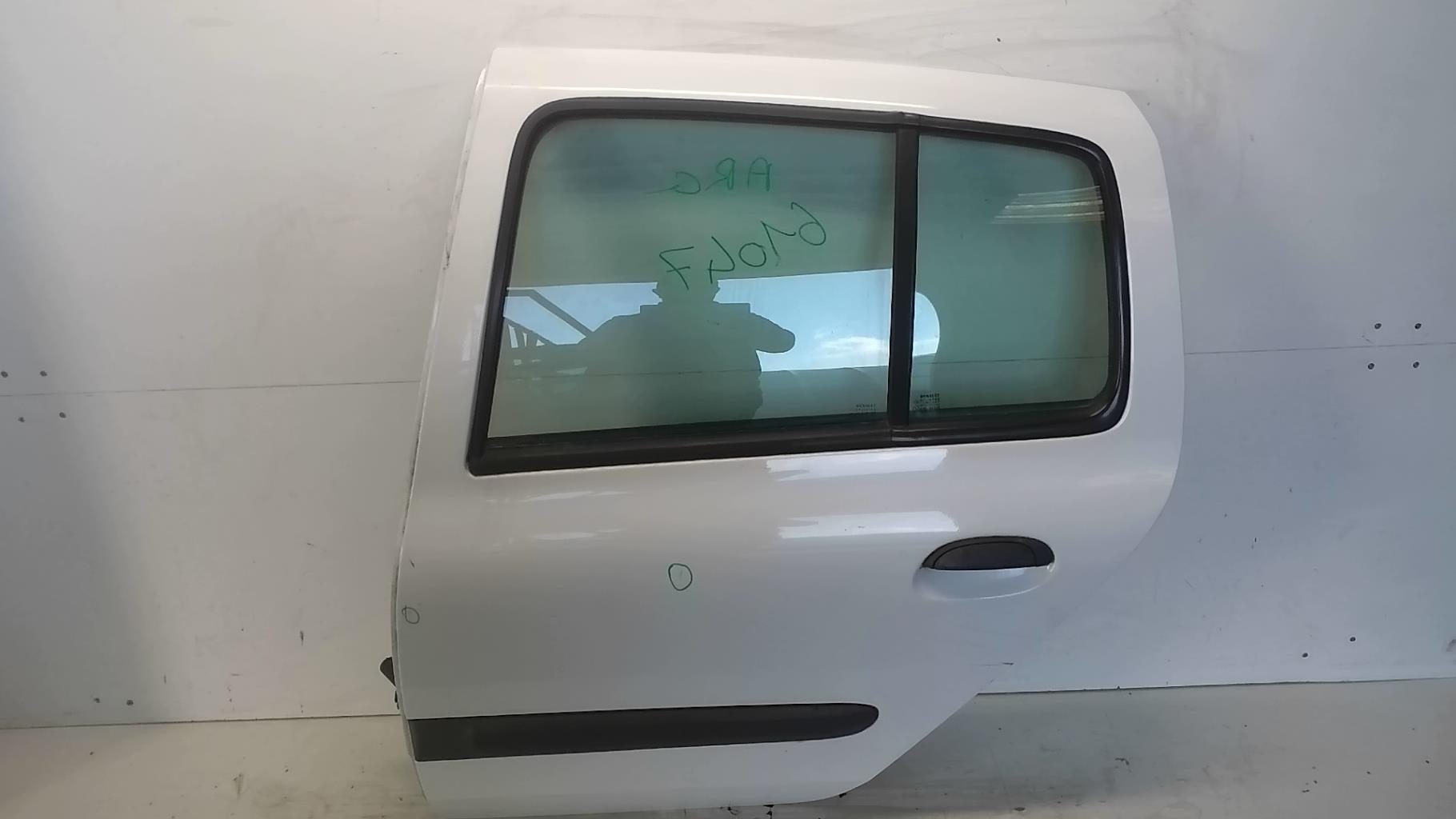 Porte arriere gauche RENAULT CLIO 2 PHASE 2 Essence - 1