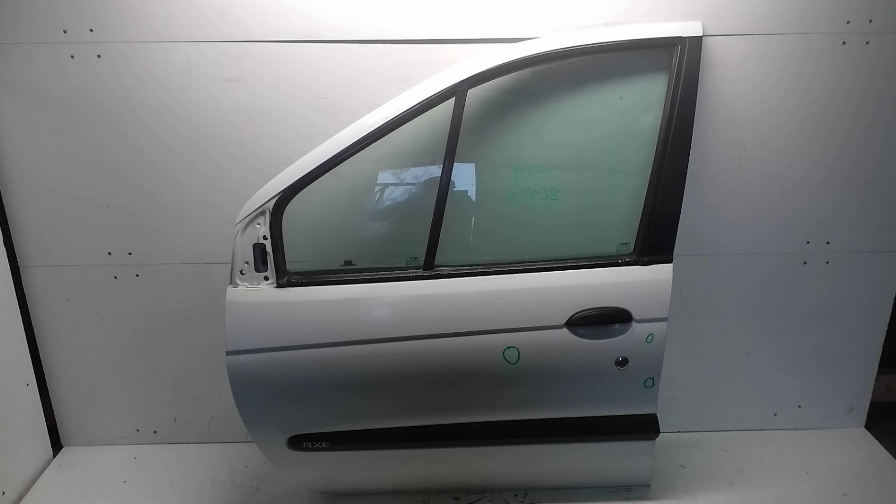 Porte avant gauche RENAULT SCENIC 1 PHASE 2 Diesel - 1