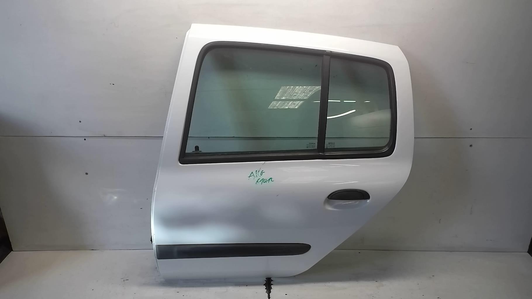 Porte arriere gauche RENAULT CLIO 2 PHASE 2 Essence - 1