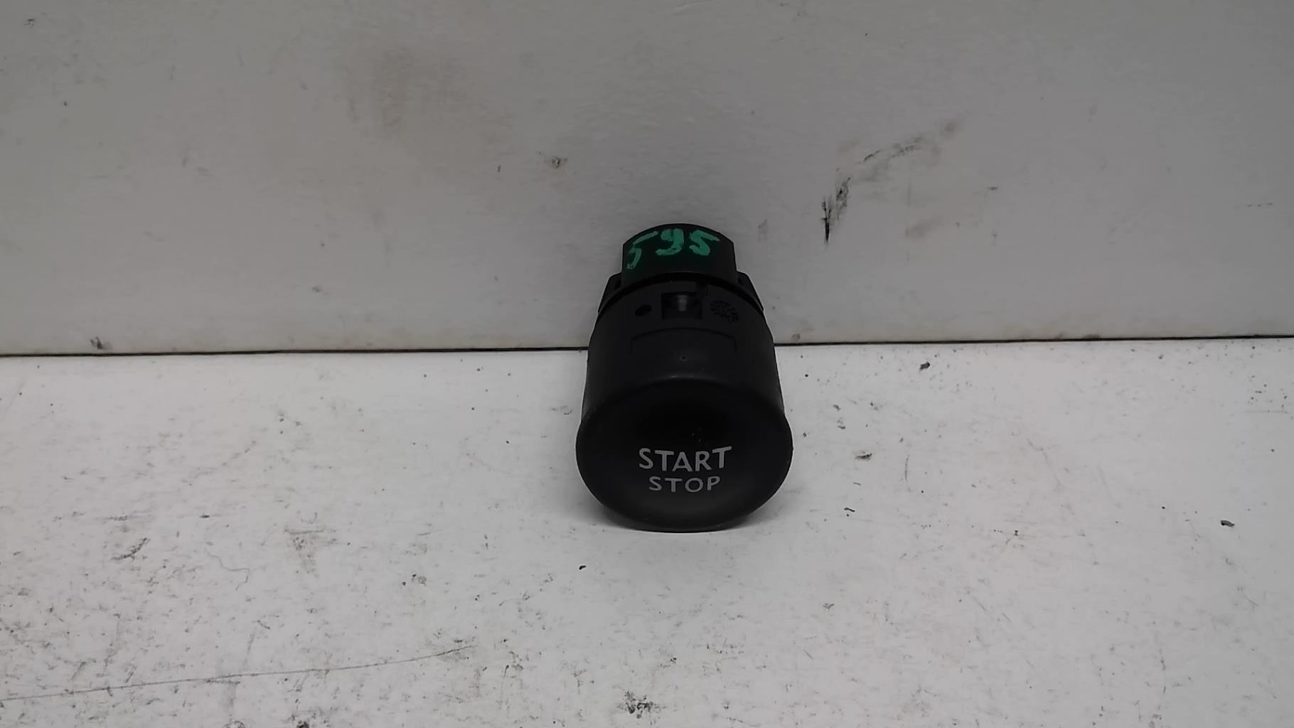 Bouton de demarrage RENAULT MEGANE 3 PHASE 2 Diesel - 1