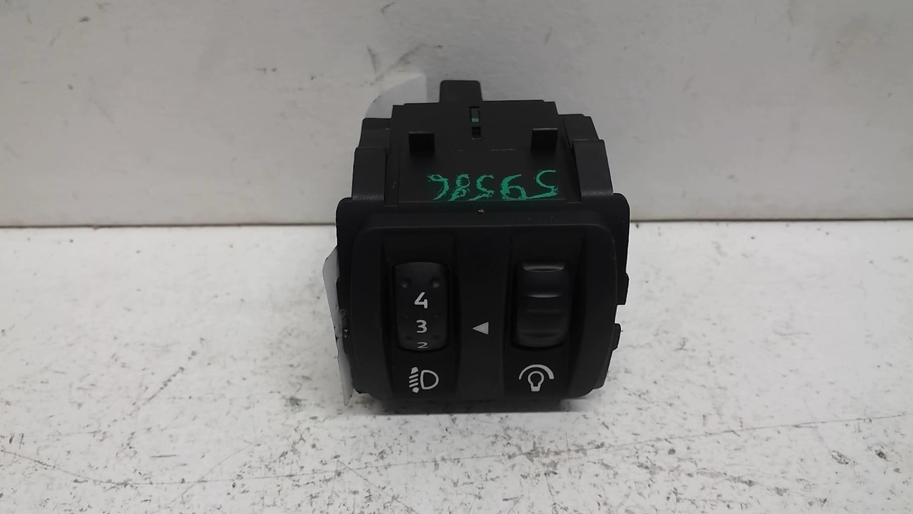Commande de reglage hauteur de phare RENAULT MEGANE 3 PHASE 2 Diesel - 1