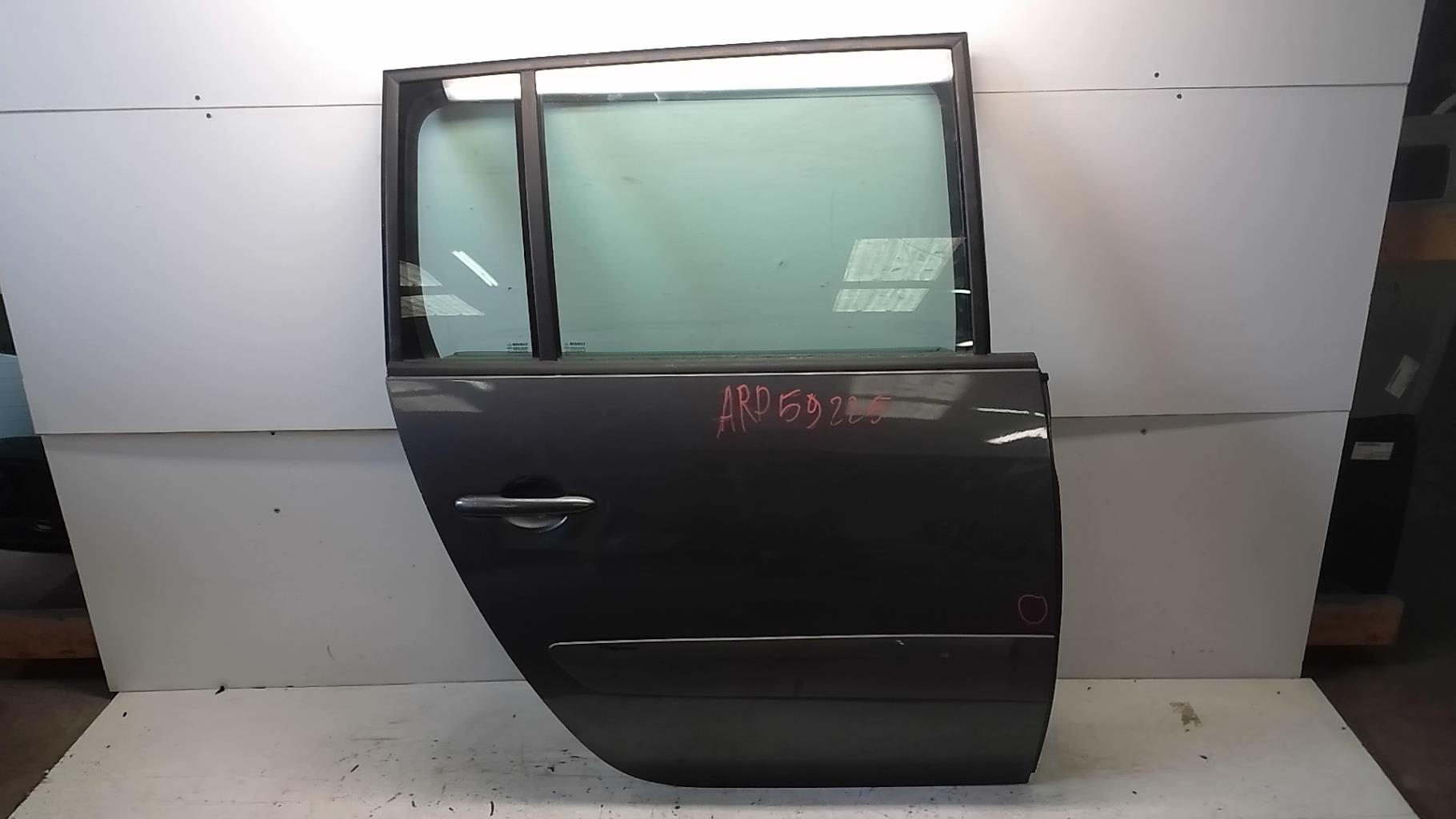 Porte arriere droit RENAULT ESPACE 4 PHASE 1 Diesel - 1