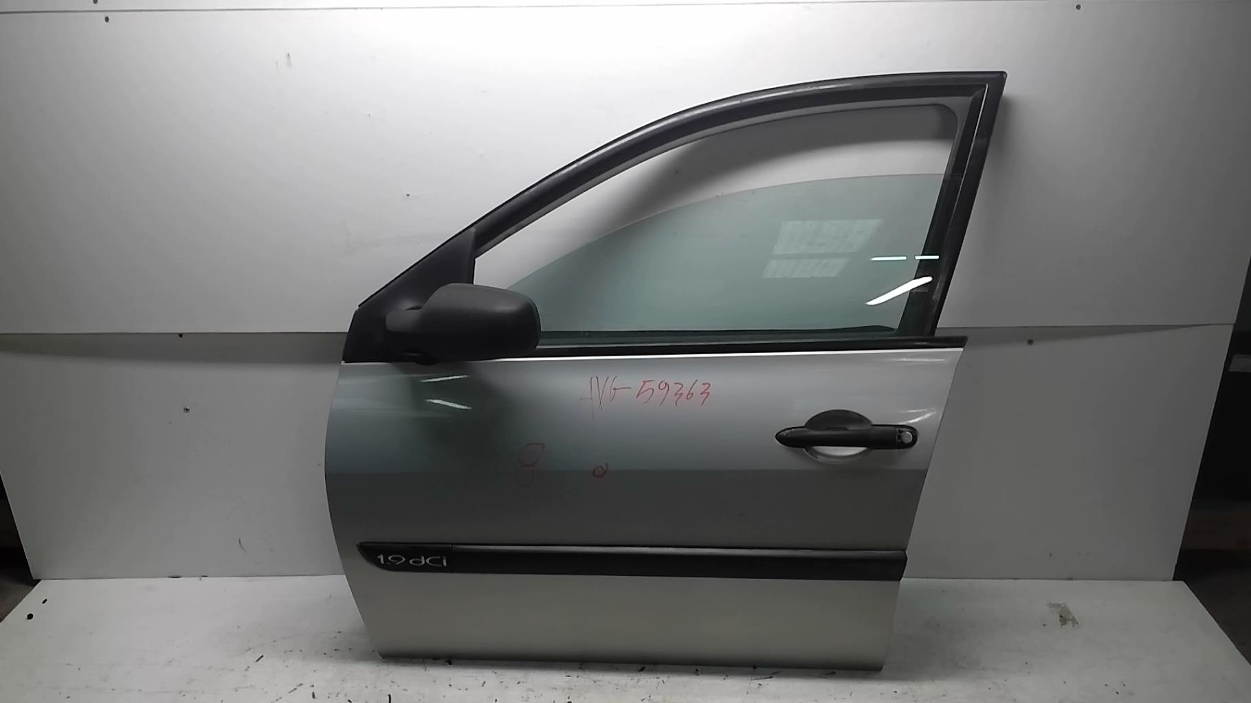 Porte avant gauche RENAULT MEGANE 2 PHASE 1 Diesel - 1