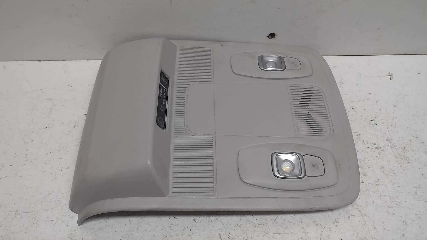 Eclairage de plafonnier RENAULT MEGANE 4 PHASE 1 BREAK Diesel - 1