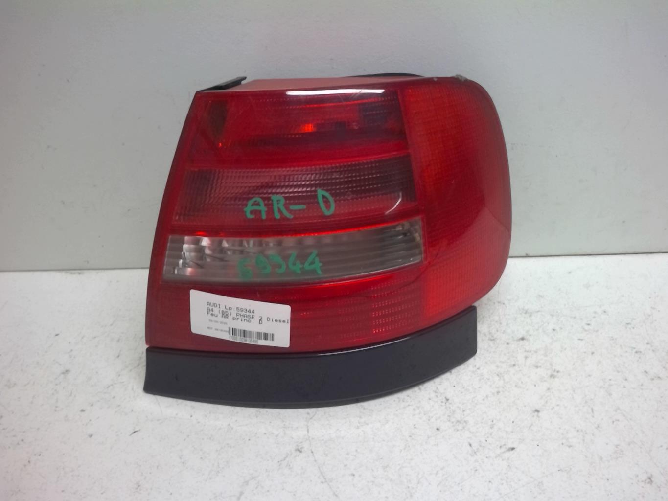 Feu arriere principal droit (feux) AUDI A4 1 PHASE 2 Diesel - 1