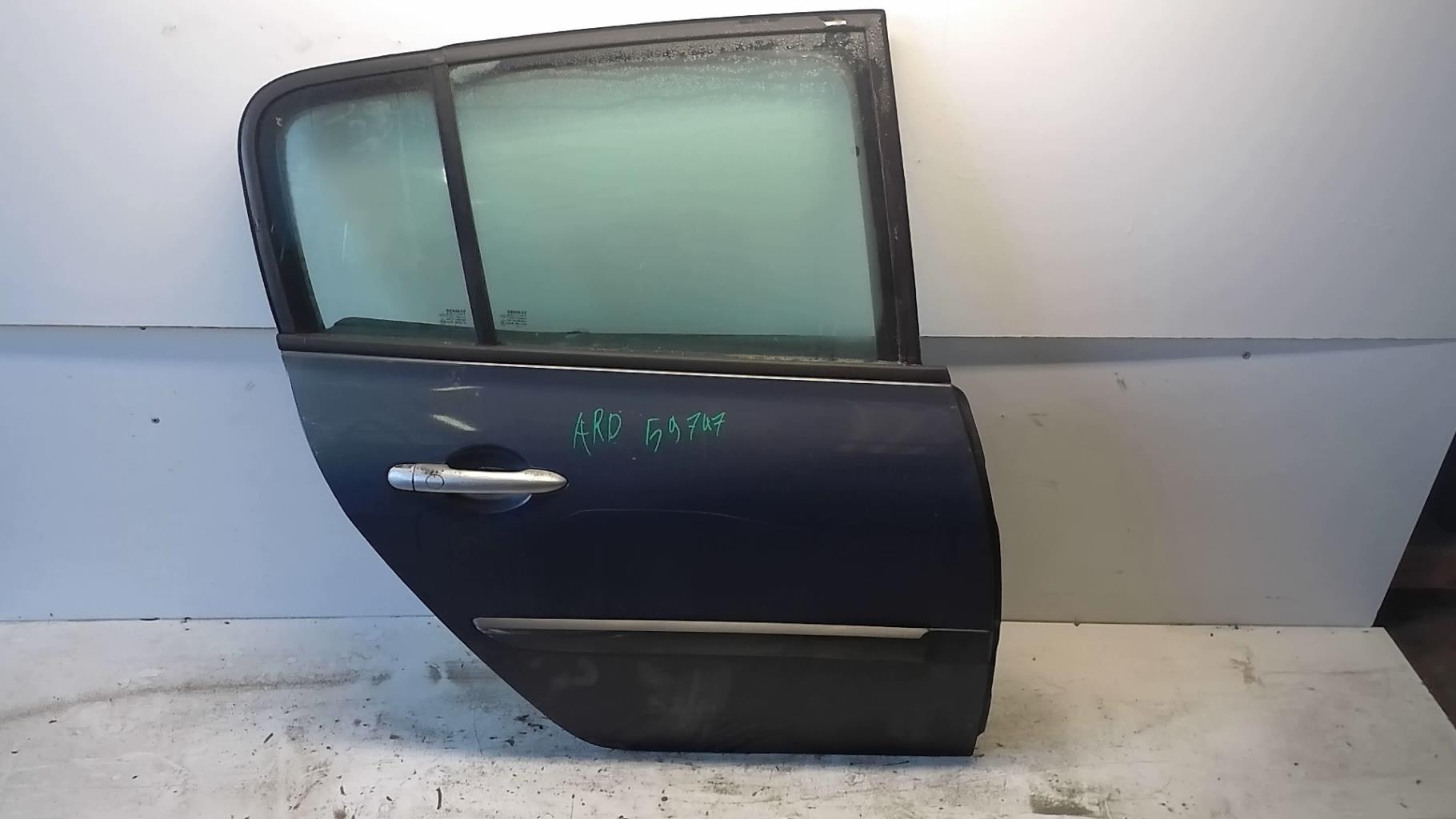 Porte arriere droit RENAULT MEGANE 2 PHASE 2 Essence - 1
