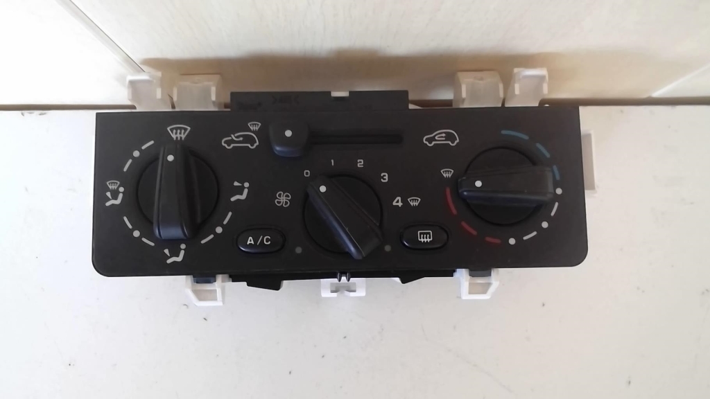 Commande chauffage CITROEN C3 1 PHASE 1 Essence - 1