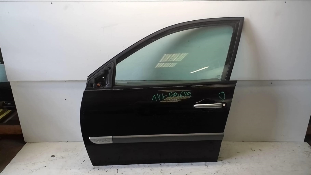 Porte avant gauche RENAULT MEGANE 2 PHASE 1 Diesel - 1