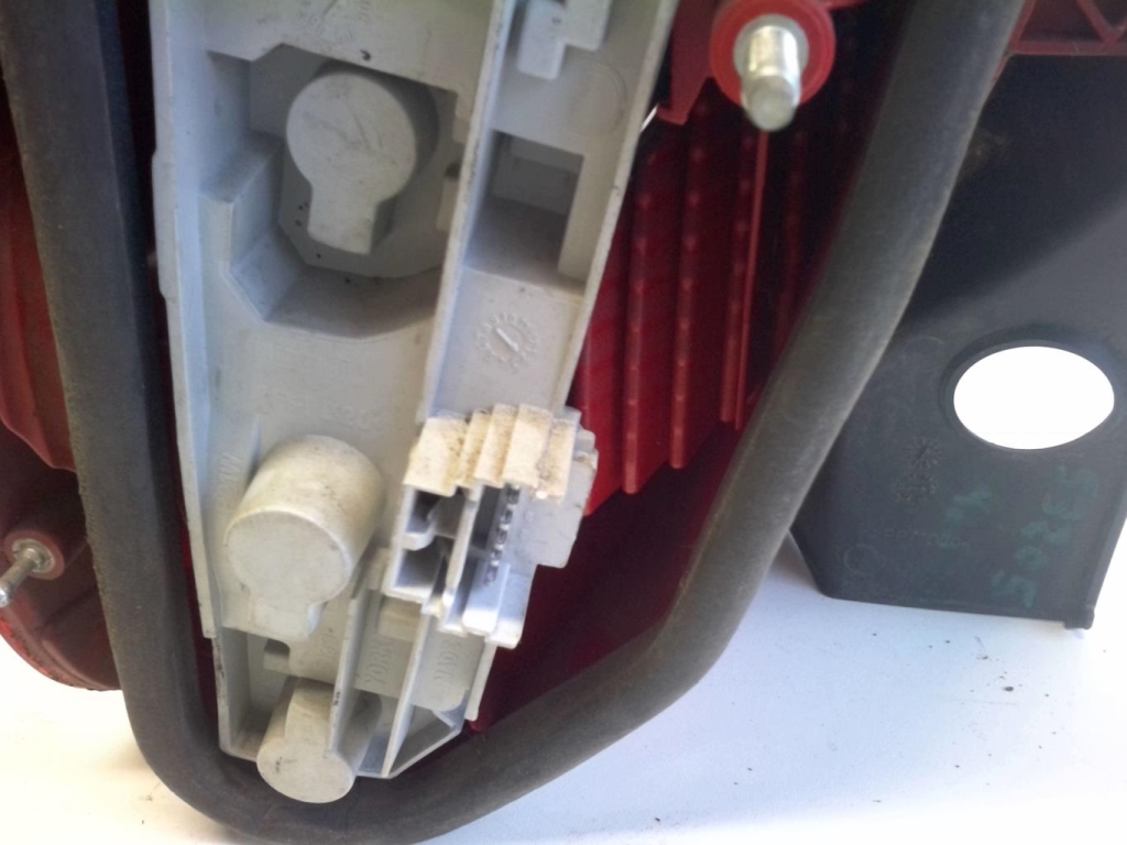 Feu arriere principal droit (feux) RENAULT MODUS PHASE 1 Diesel - 1