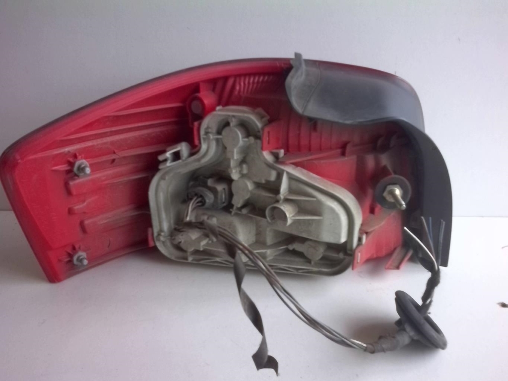 Feu arriere principal droit (feux) AUDI A3 2 PHASE 1 Diesel - 1