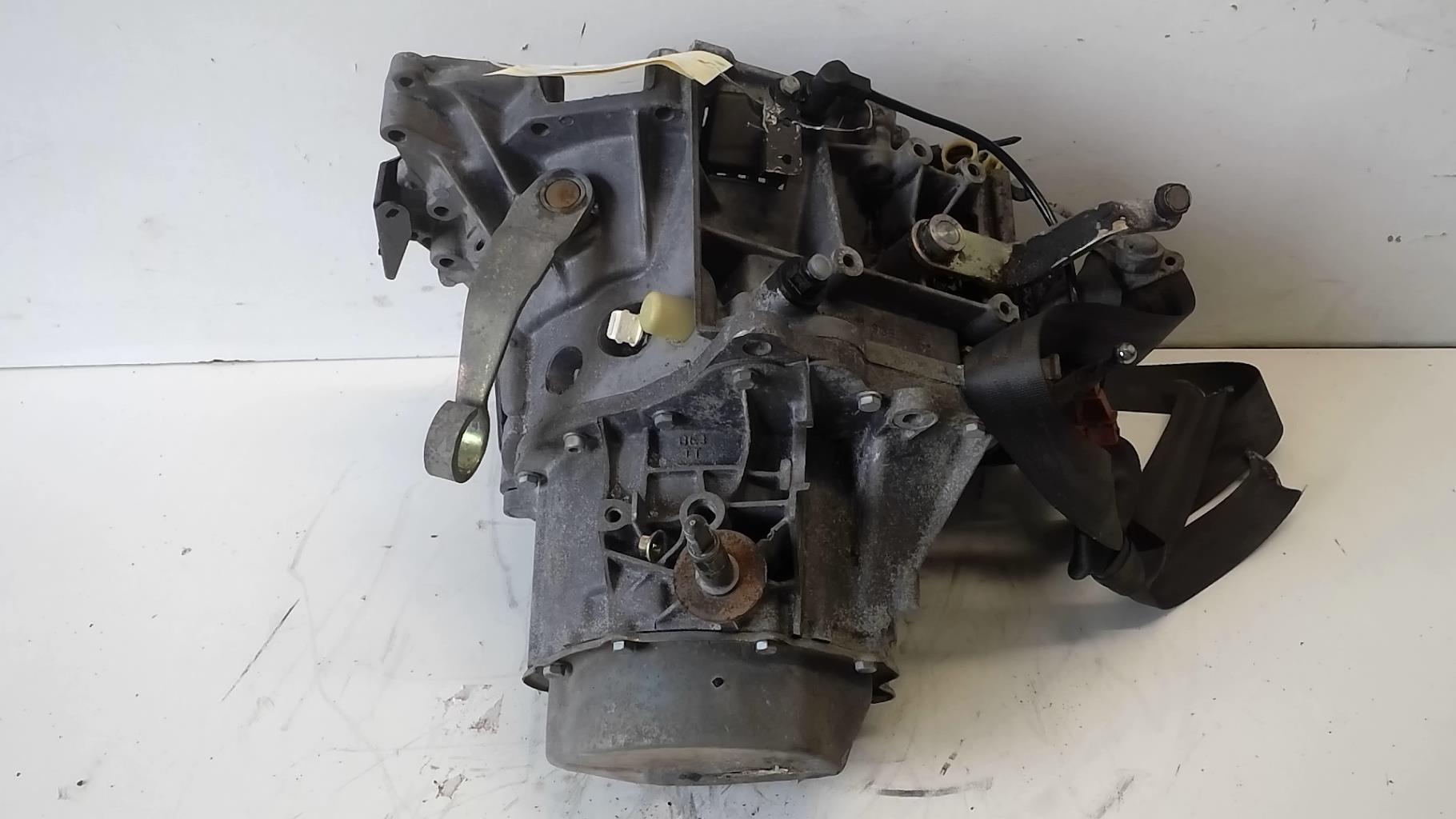 Boite de vitesses PEUGEOT 405  - 1