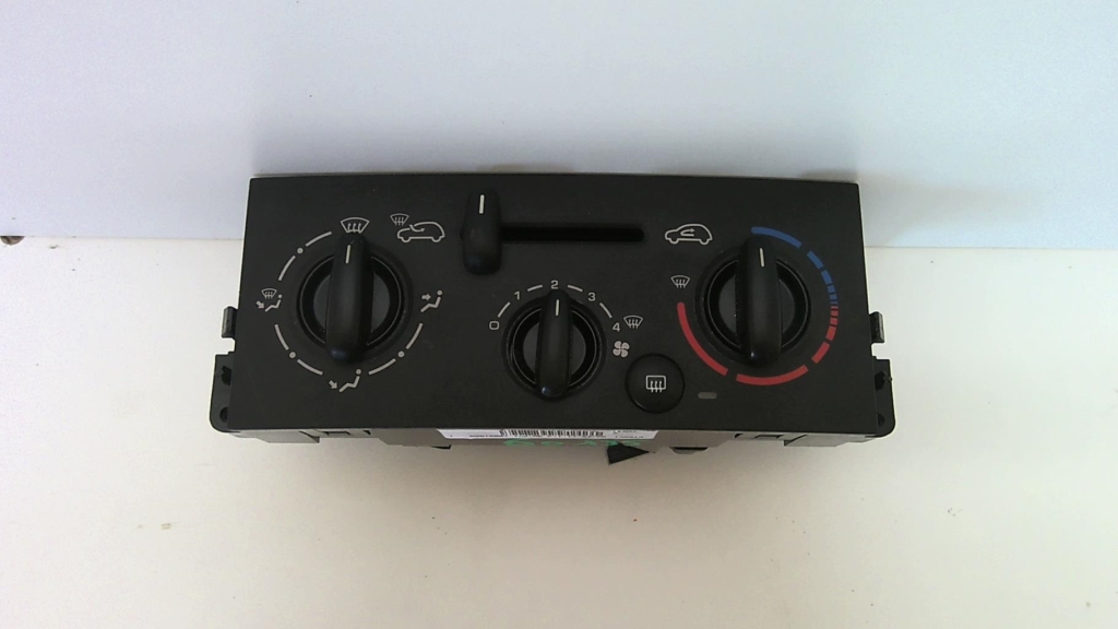 Commande chauffage PEUGEOT 207 PHASE 1 Essence - 1