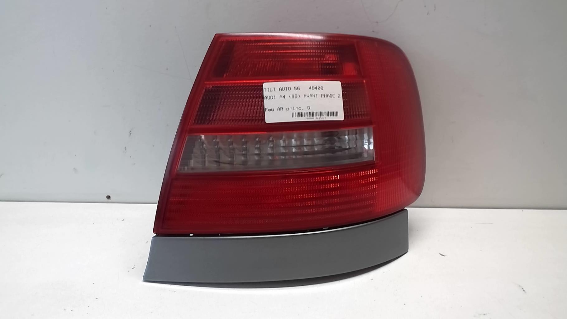 Feu arriere principal droit (feux) AUDI A4 1 PHASE 2 Diesel - 1