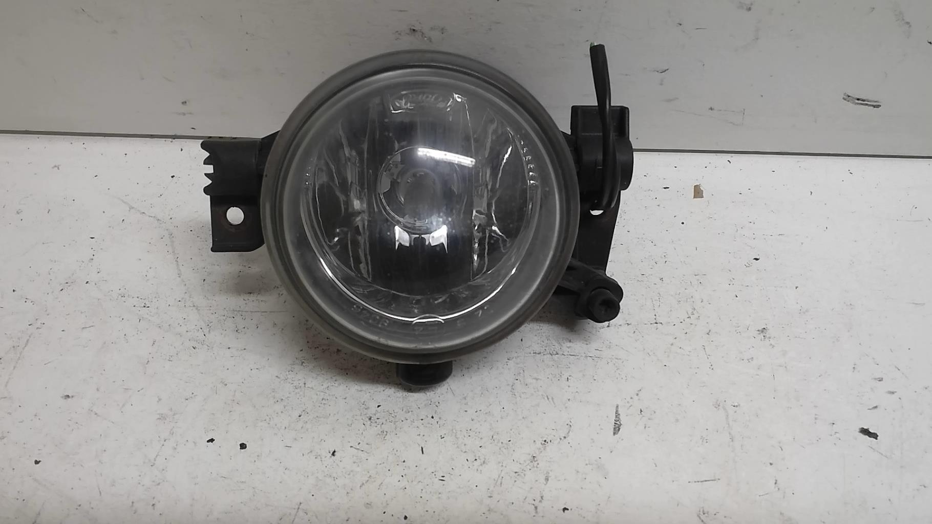 Anti brouillard droit (feux) FORD C-MAX 1 PHASE 1 Essence - 1
