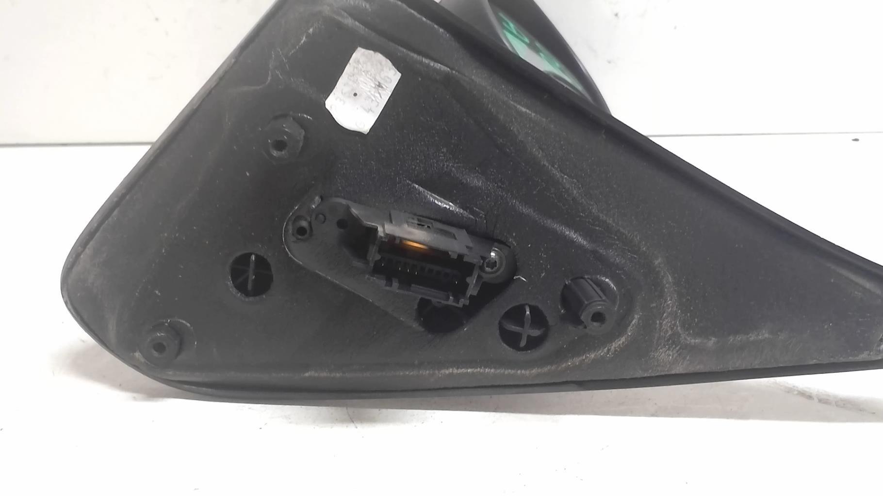 Retroviseur gauche RENAULT CLIO 2 PHASE 2 Essence - 1