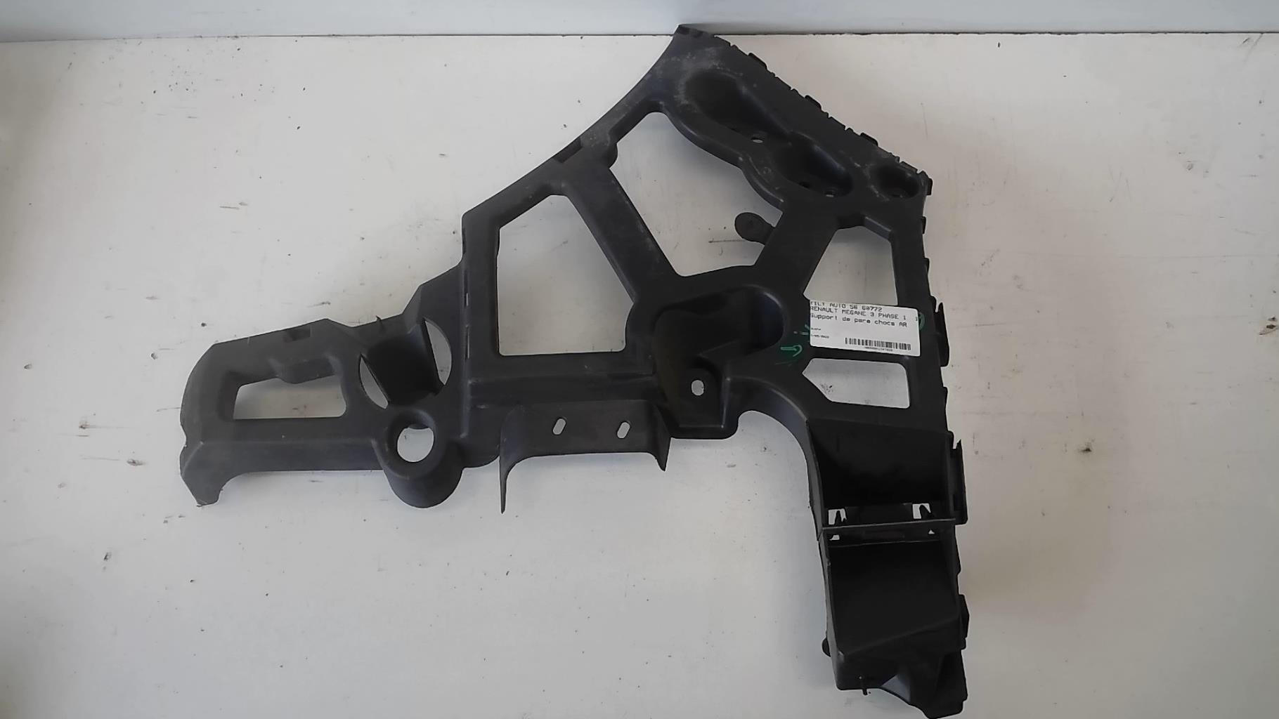 Support de pare chocs arriere RENAULT MEGANE 3 PHASE 1 Diesel - 1
