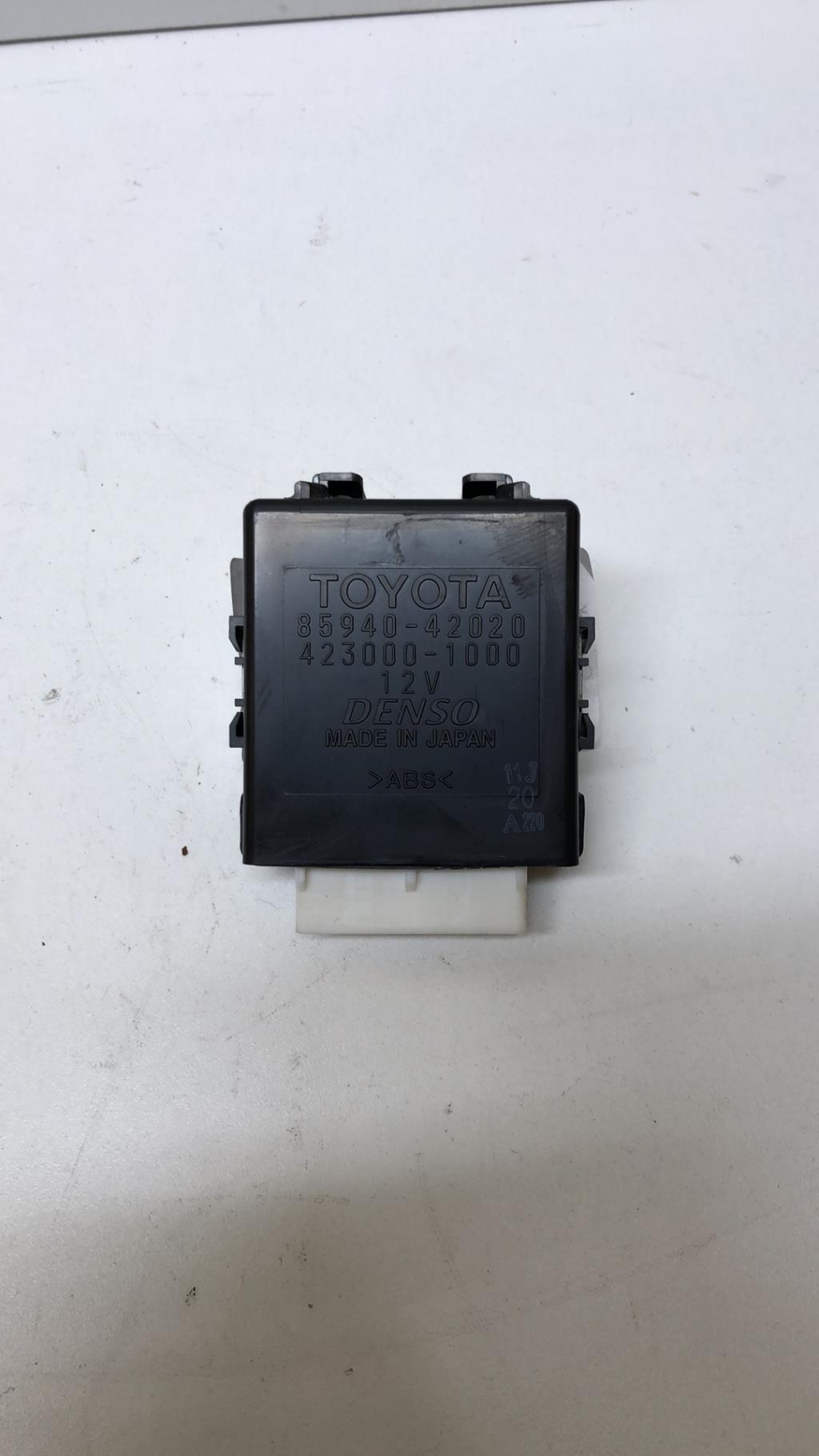 Relais electrique TOYOTA RAV4 3 PHASE 1 Diesel - 1