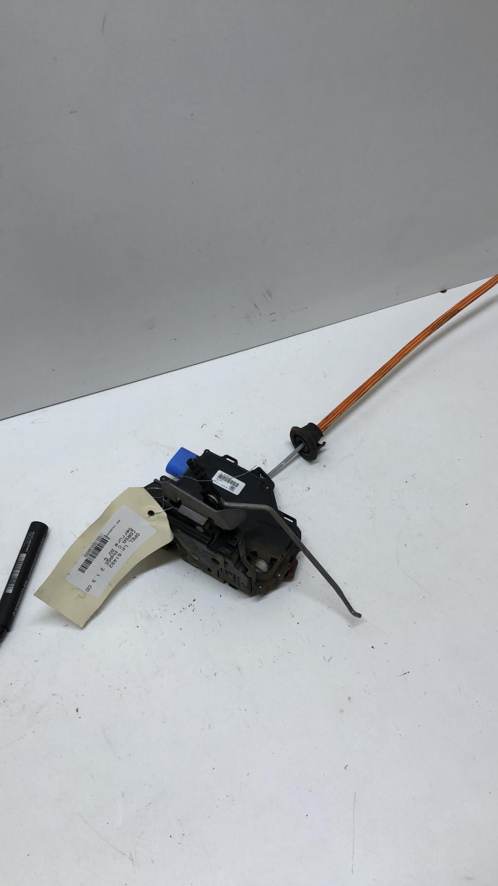 Serrure avant gauche OPEL CORSA C PHASE 2 Diesel - 1