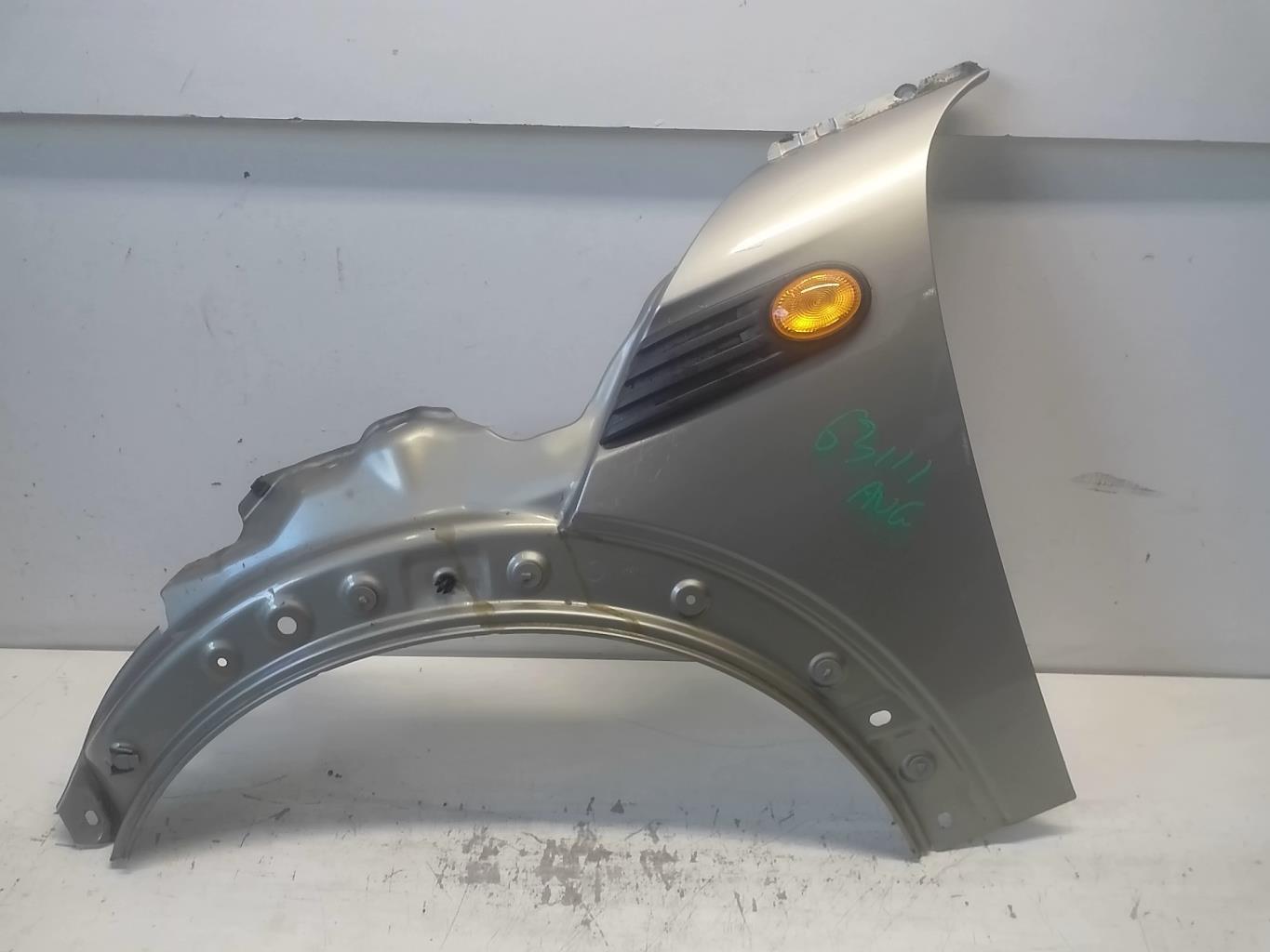 Aile avant gauche MINI MINI 2 R56 PHASE 1 Essence - 1