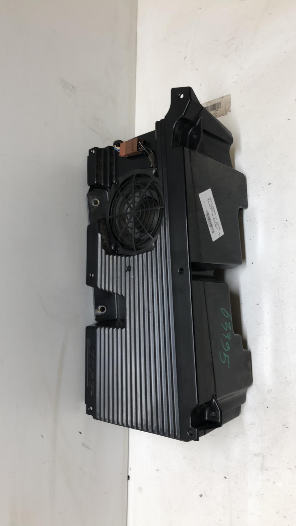 Caisson de basses ALFA ROMEO GT COUPE Diesel - 1