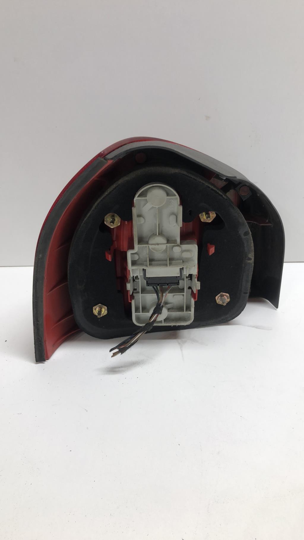 Feu arriere principal droit (feux) AUDI A3 1 PHASE 2 Diesel - 1