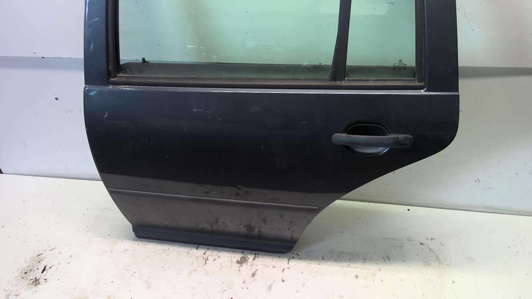 Porte arriere gauche VOLKSWAGEN BORA BREAK Diesel - 1