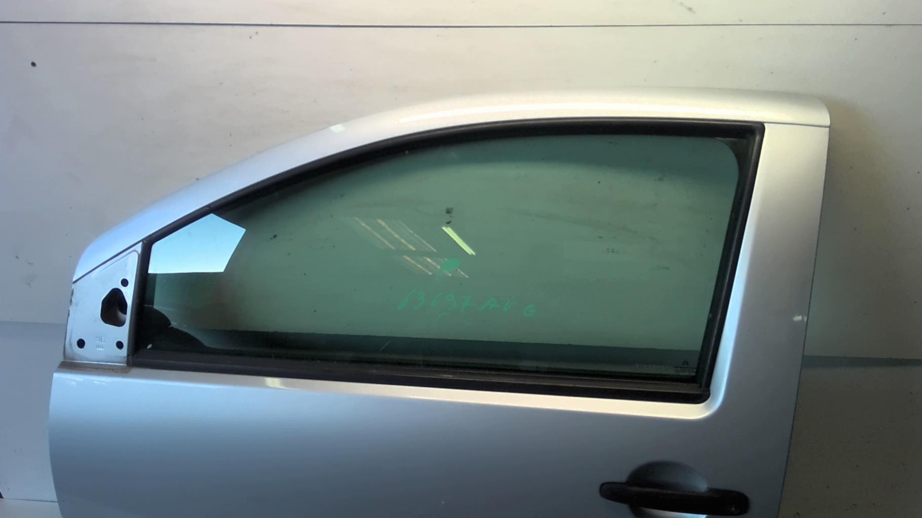Porte avant gauche CITROEN C2 PHASE 1 Diesel - 1