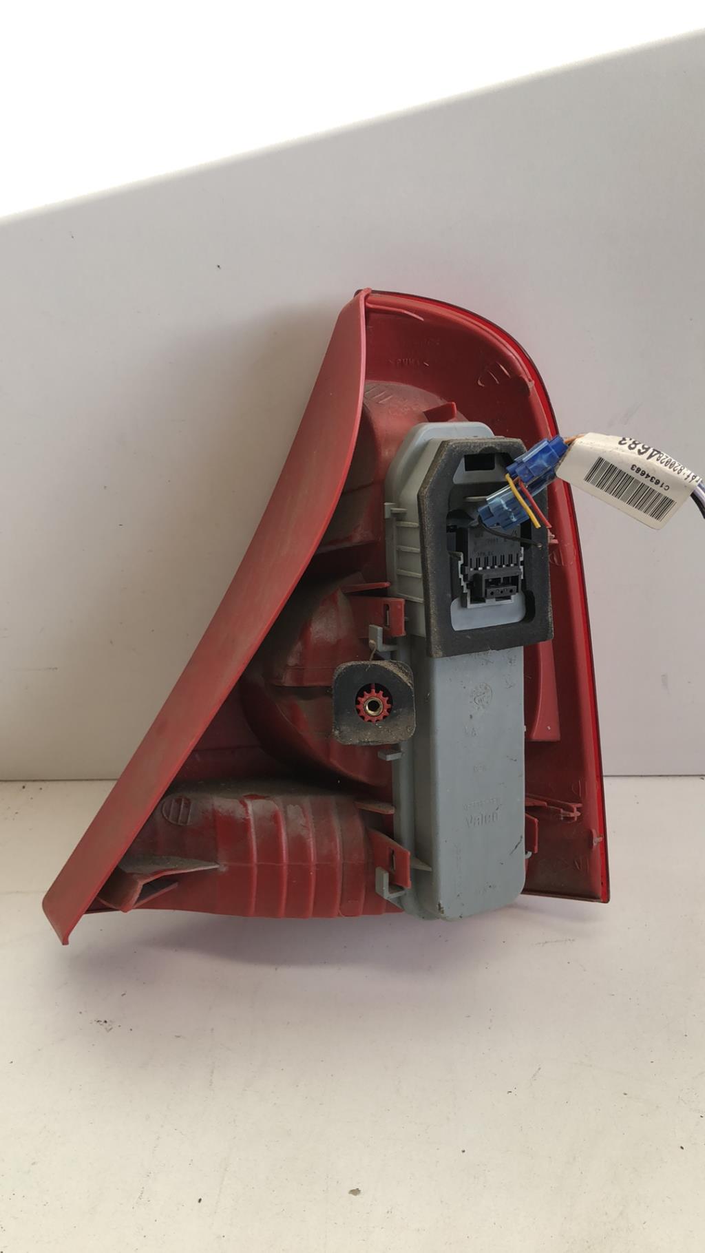 Feu arriere principal gauche (feux) RENAULT CLIO 2 PHASE 2  - 1