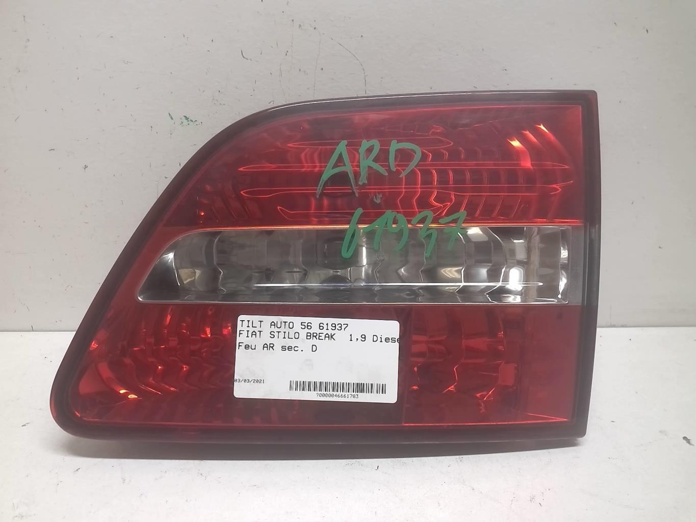 Feu arriere secondaire droit (feux) FIAT STILO BREAK Diesel - 1