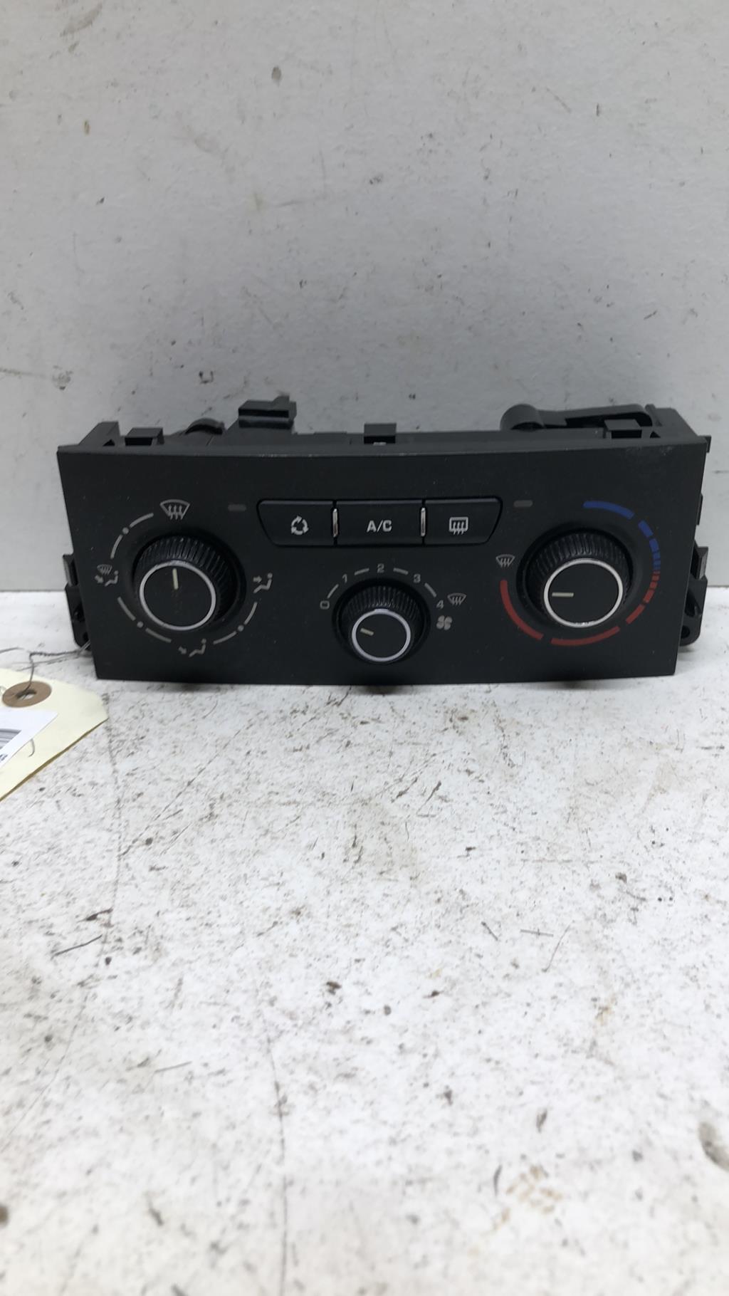 Commande chauffage PEUGEOT 207 Diesel - 1