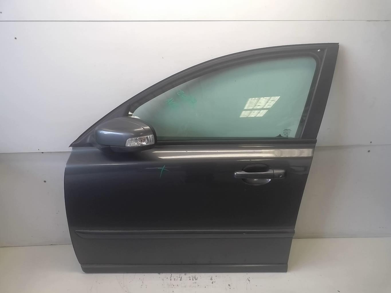 Porte avant gauche VOLVO V 50 PHASE 2 BREAK Diesel - 1