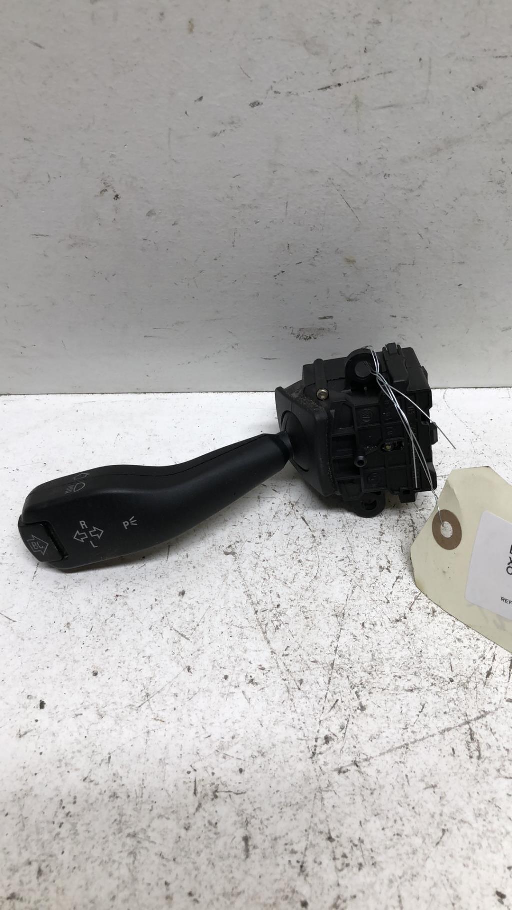 Commodo phare BMW X3 E83 PHASE 1 Diesel - 1