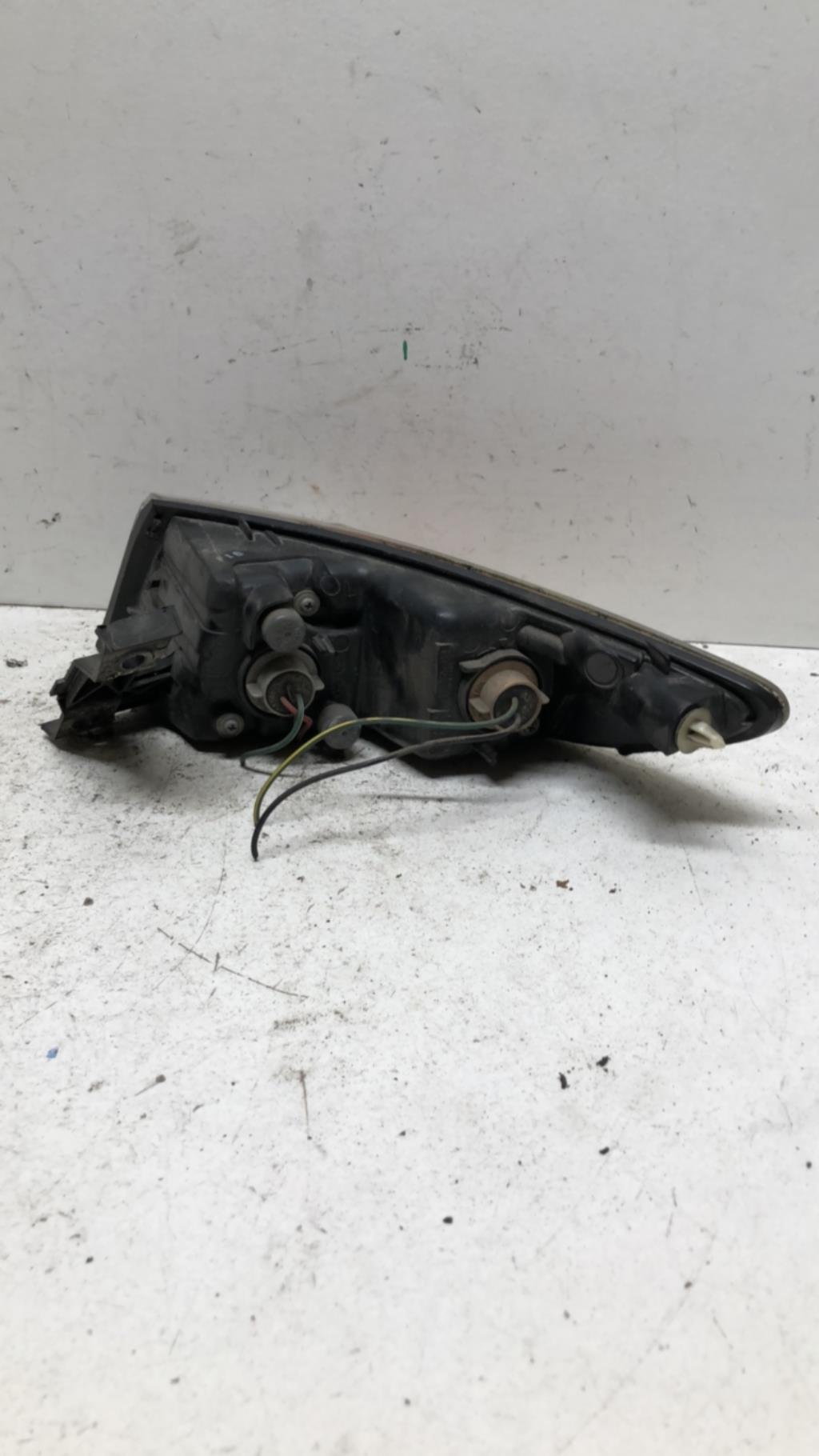 Feu arriere secondaire gauche (feux) HONDA CIVIC 8 PHASE 1 Diesel - 1
