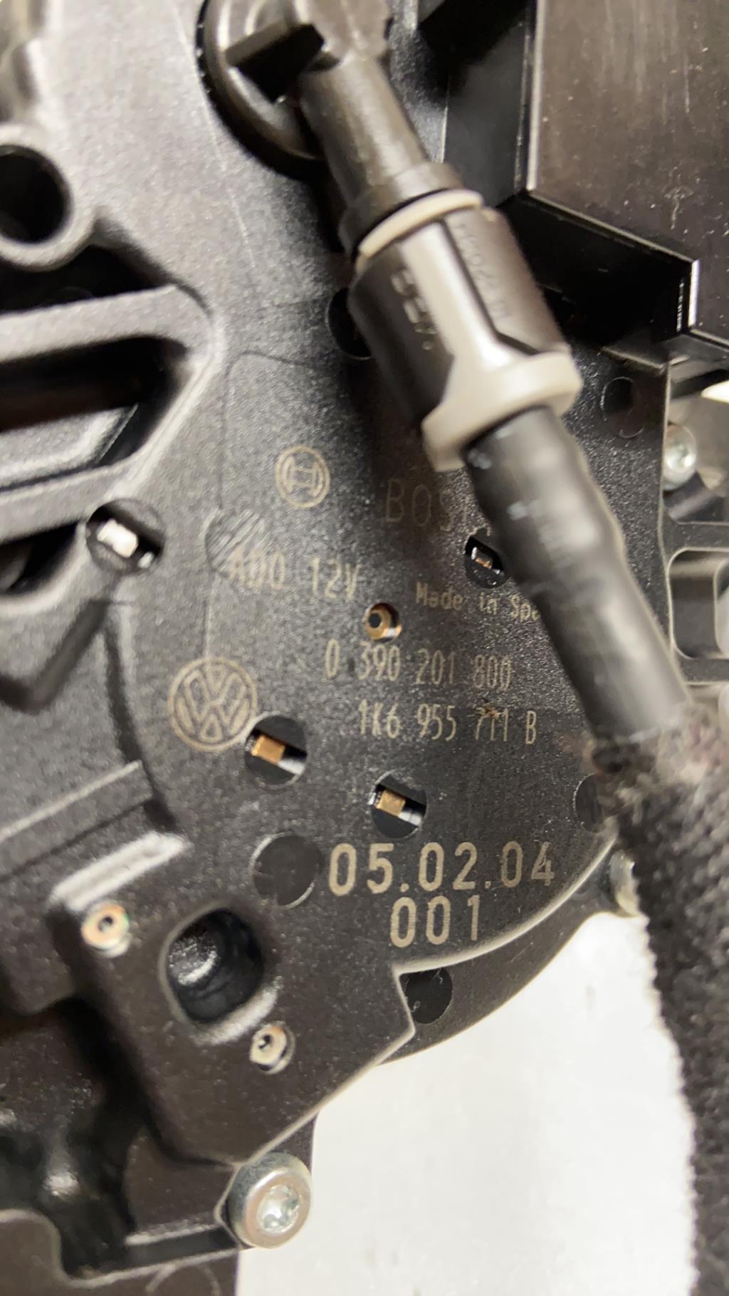 Mecanisme d'essuie glace VOLKSWAGEN GOLF 5 Diesel - 1