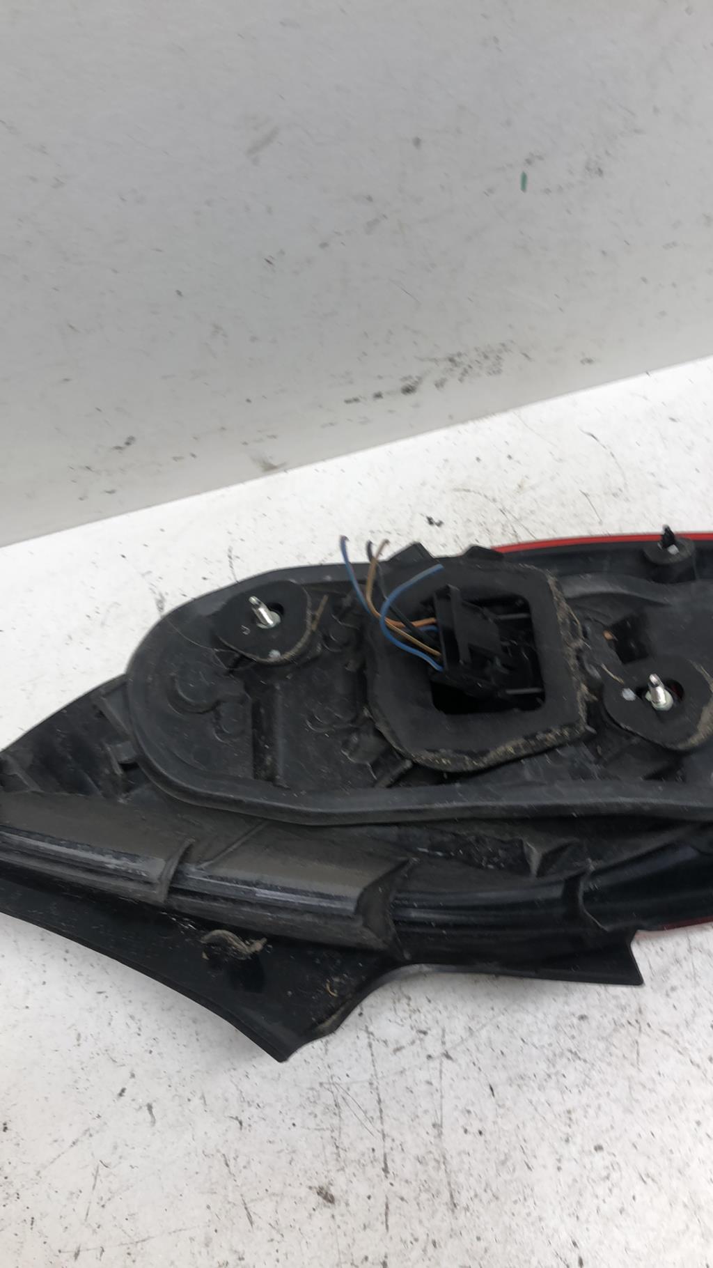 Feu arriere principal droit (feux) OPEL CORSA D PHASE 1 Essence - 1