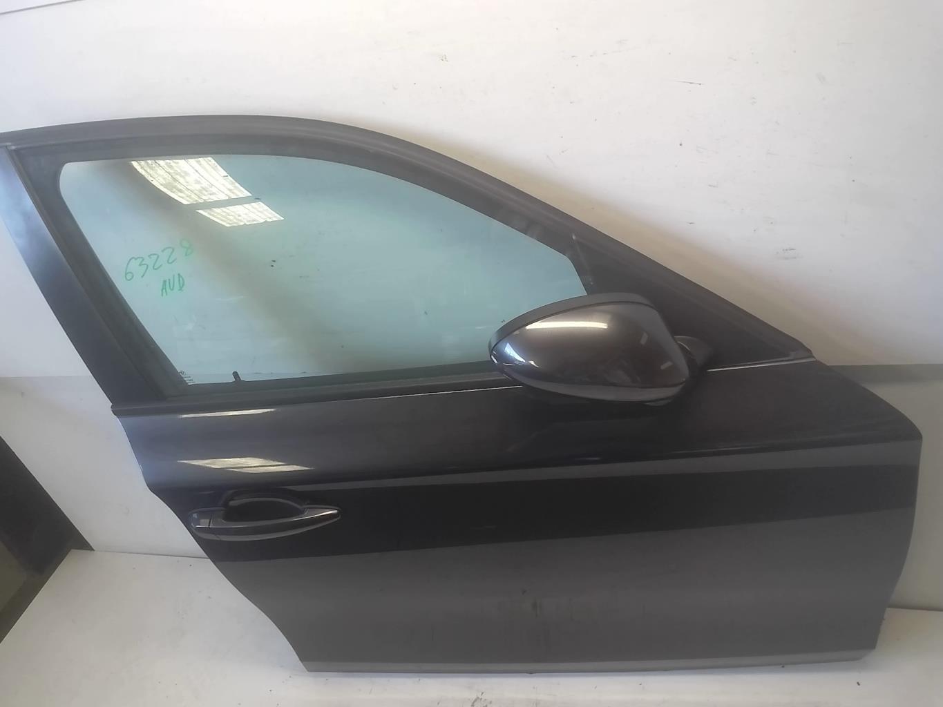 Porte avant droit BMW SERIE 1 E87 PHASE 1 Essence - 1