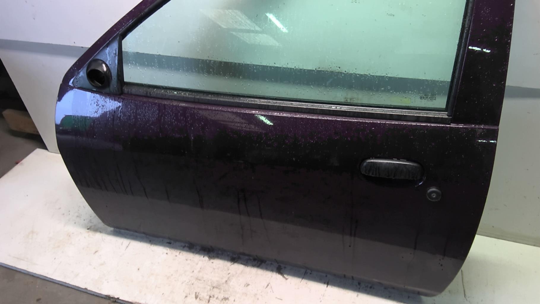 Porte avant gauche FORD KA 1 PHASE 1 Essence - 1