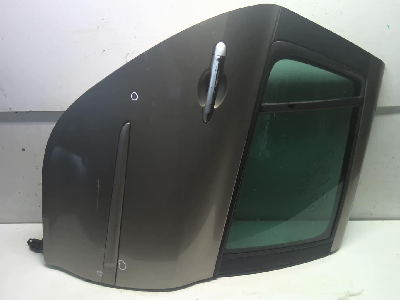 Porte arriere droit RENAULT CLIO 3 PHASE 1 BREAK Diesel - 1
