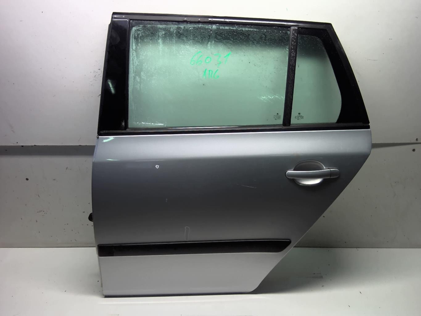 Porte arriere gauche SKODA FABIA 2 PHASE 2 BREAK  - 1