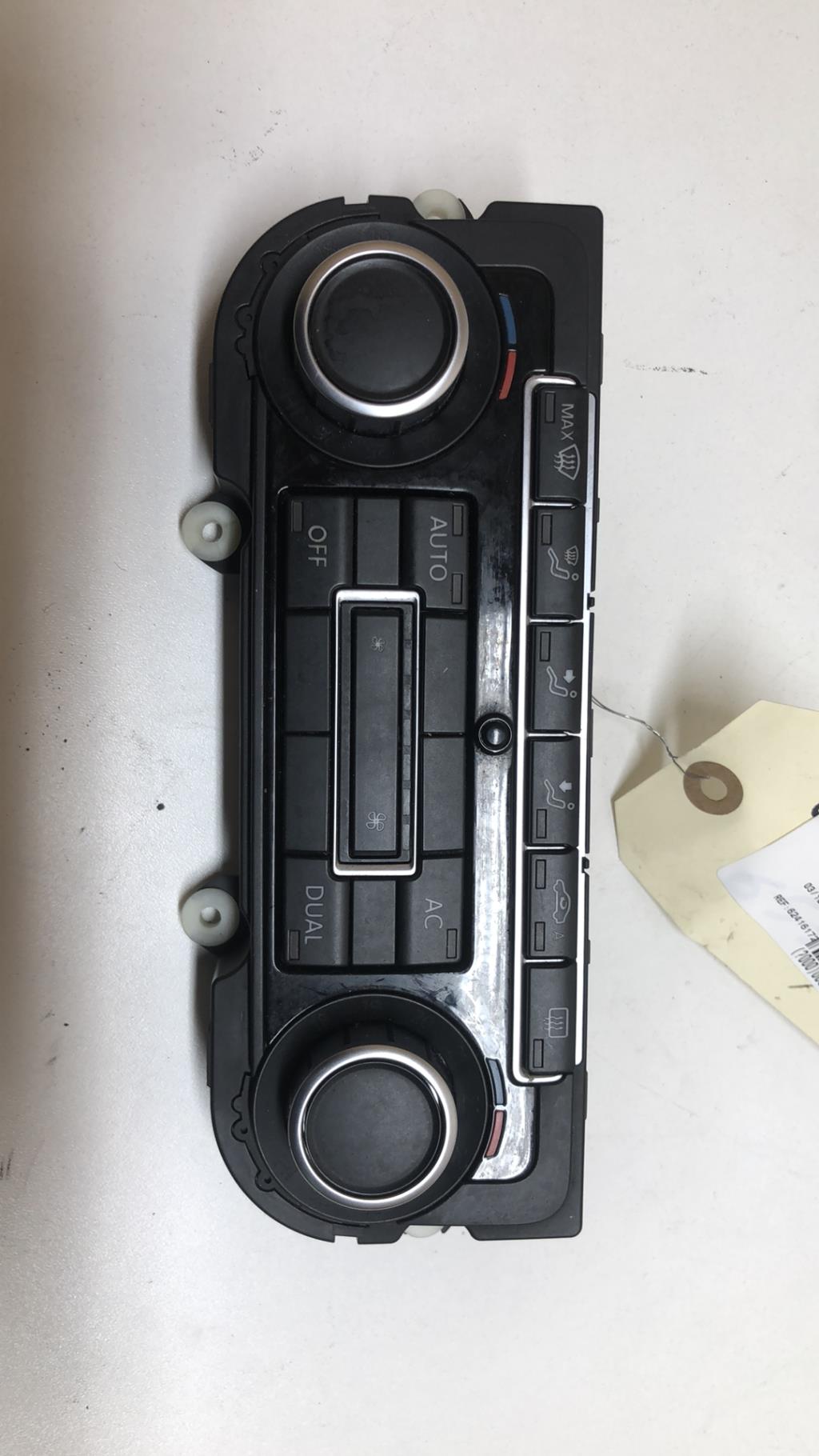 Commande chauffage VOLKSWAGEN GOLF 6 Diesel - 1