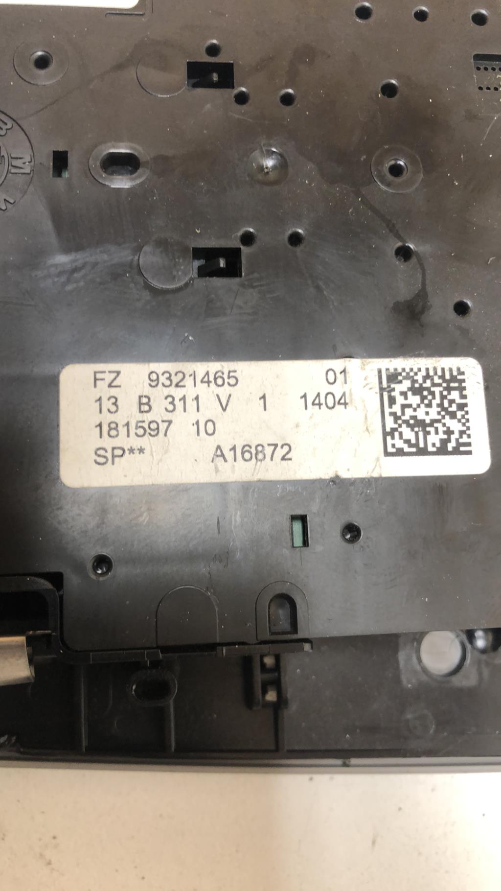 Eclairage de plafonnier BMW SERIE 1 F21 PHASE 1 Diesel - 1