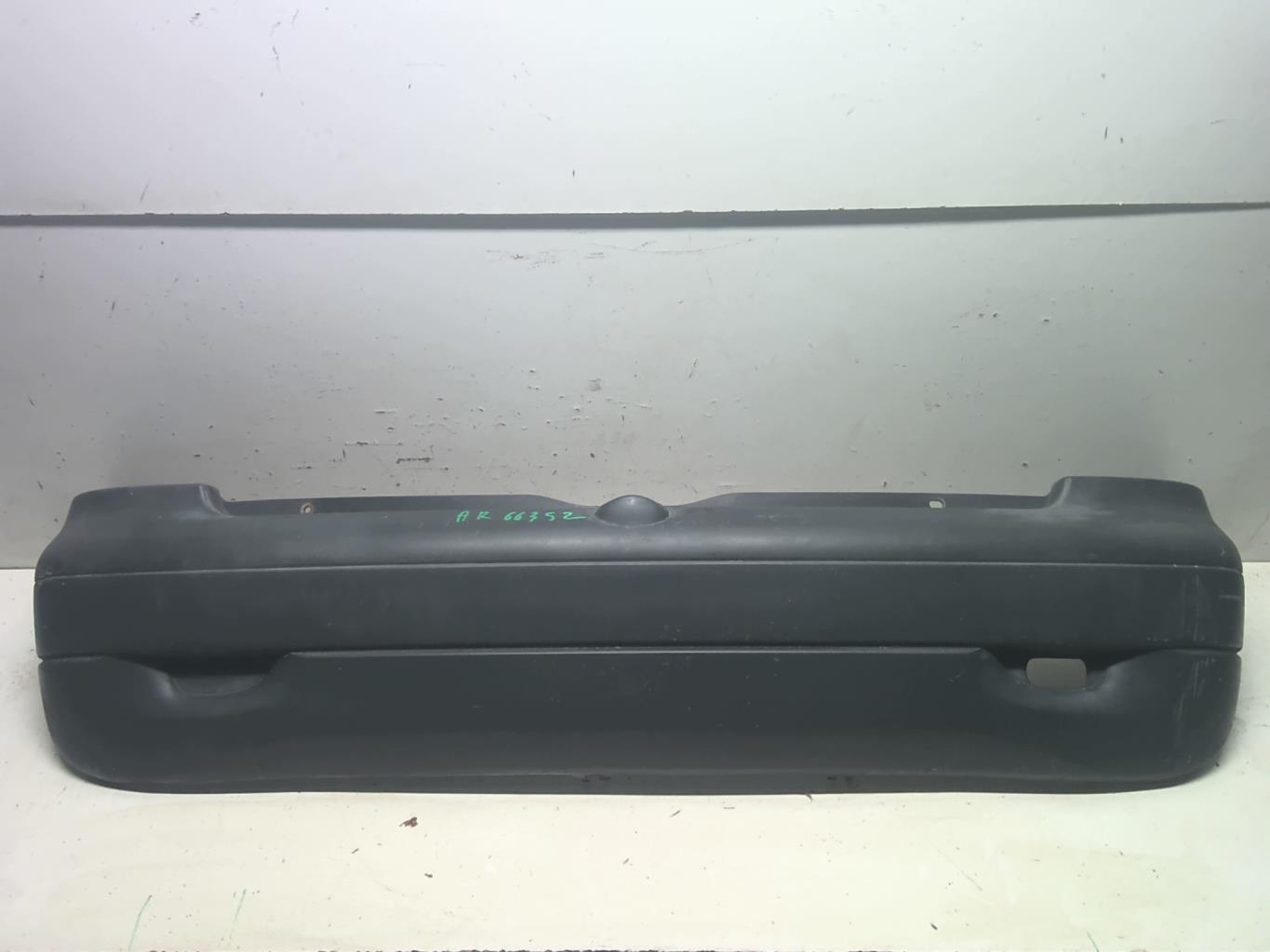 Pare choc arriere RENAULT TWINGO 1 PHASE 1 Essence - 1