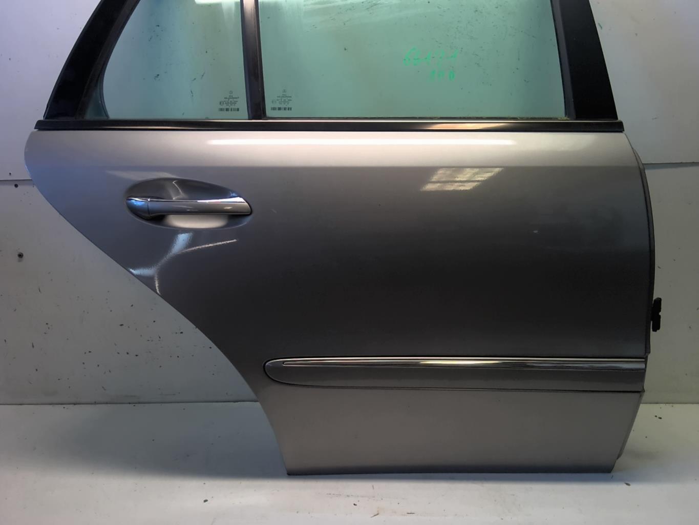 Porte arriere droit MERCEDES CLASSE E 211 PHASE 1 BREAK Diesel - 1