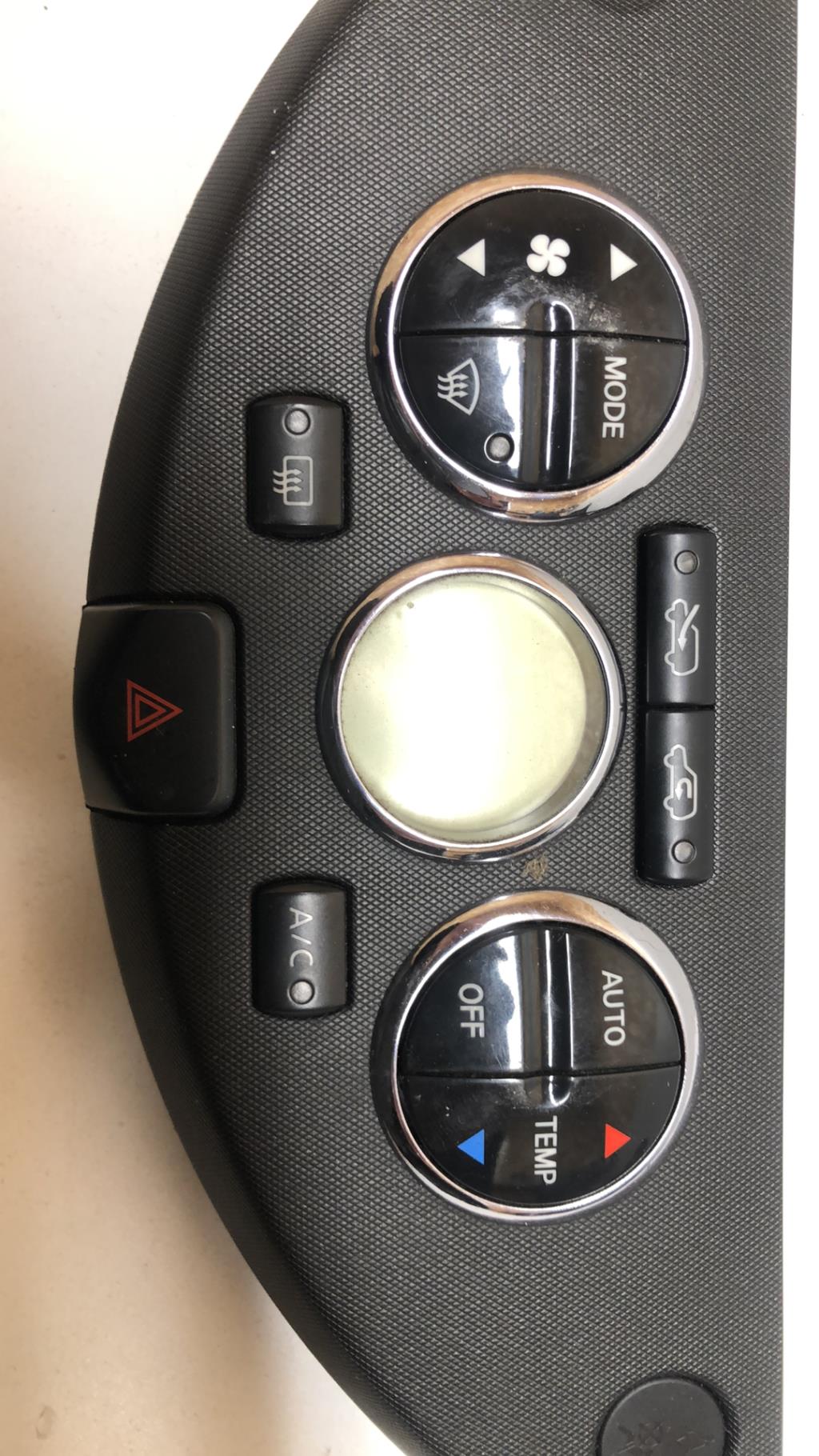 Commande chauffage NISSAN NOTE 1 PHASE 1 Diesel - 1