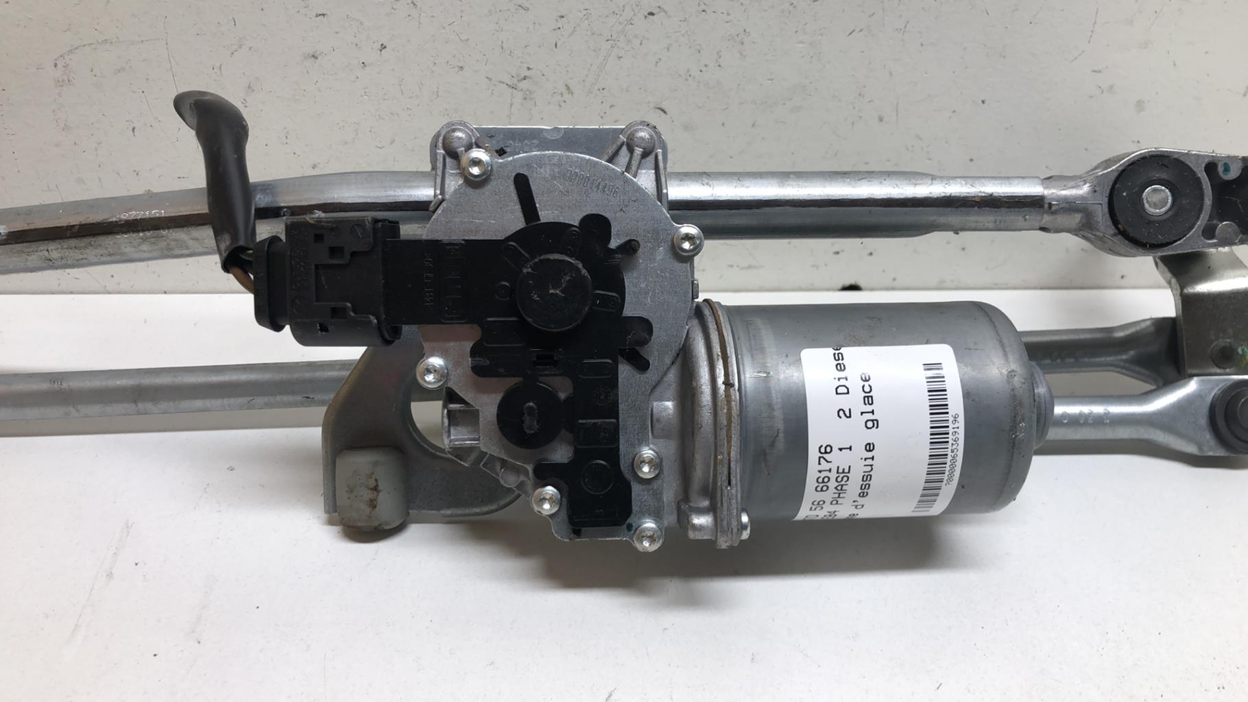 Mecanisme d'essuie glace BMW X1 E84 PHASE 1 Diesel - 1