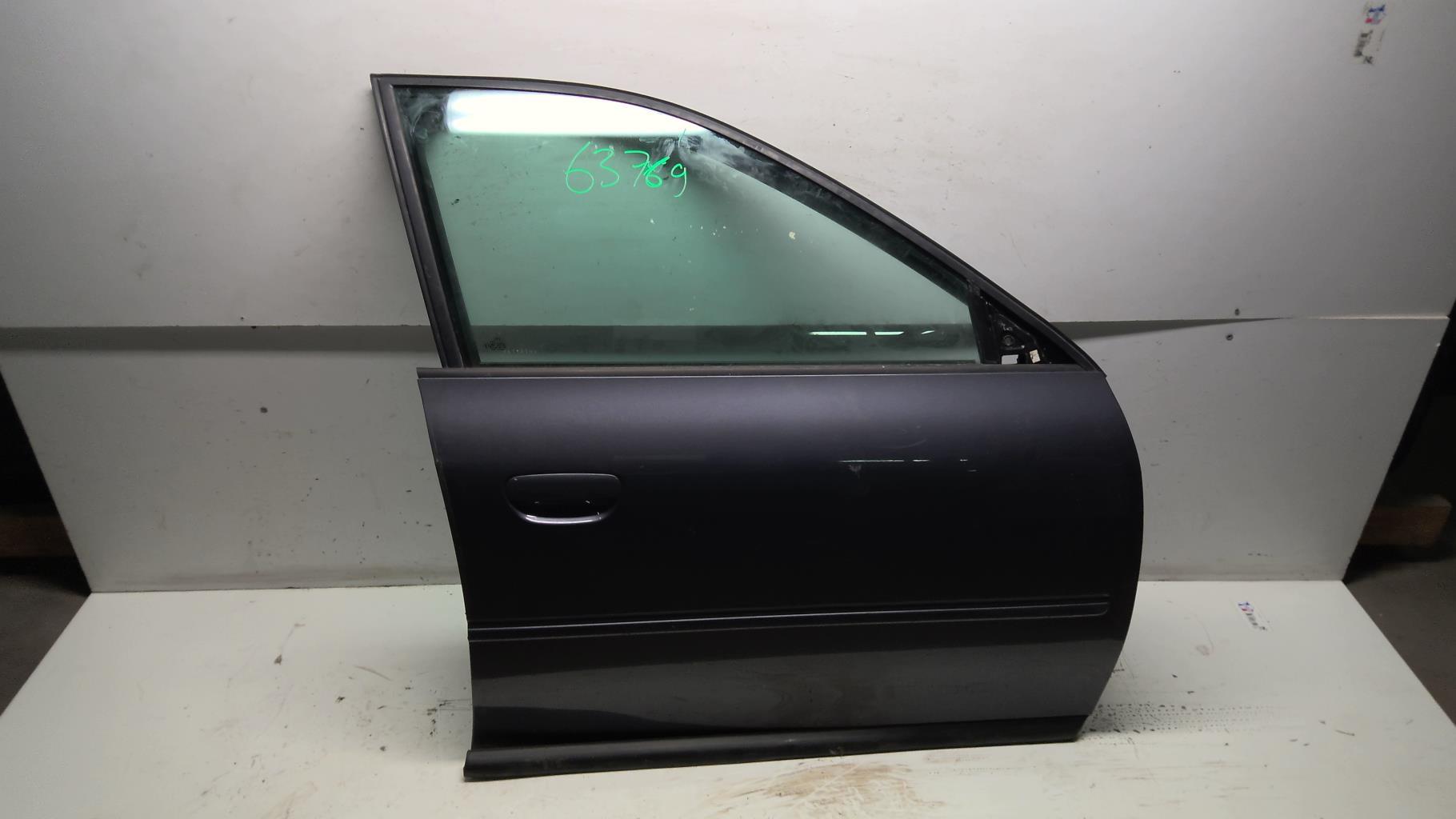 Porte avant droit AUDI A3 1 PHASE 2 Essence - 1