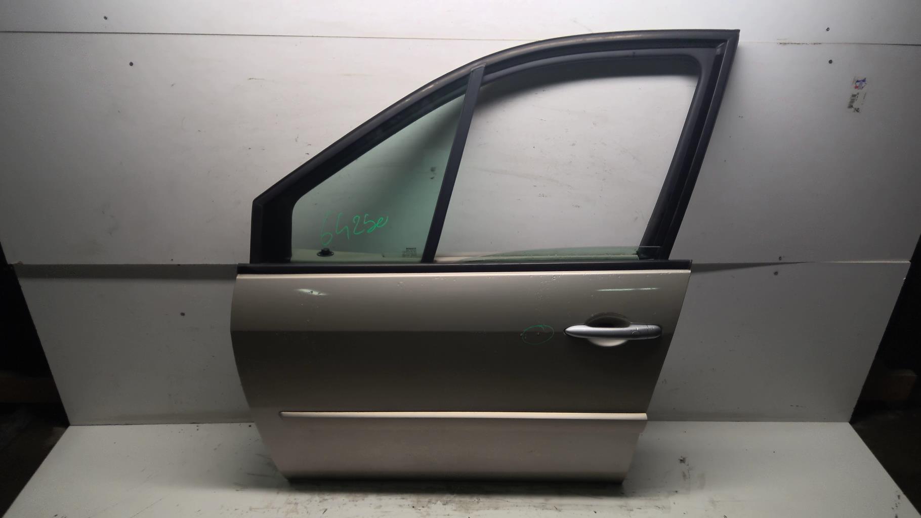 Porte avant gauche RENAULT SCENIC 2 PHASE 1 Diesel - 1
