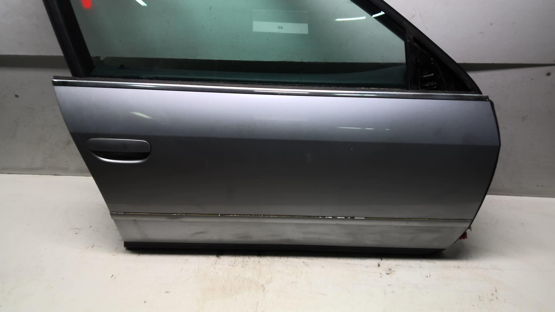 Porte avant droit AUDI A6 2 PHASE 1 Essence - 1