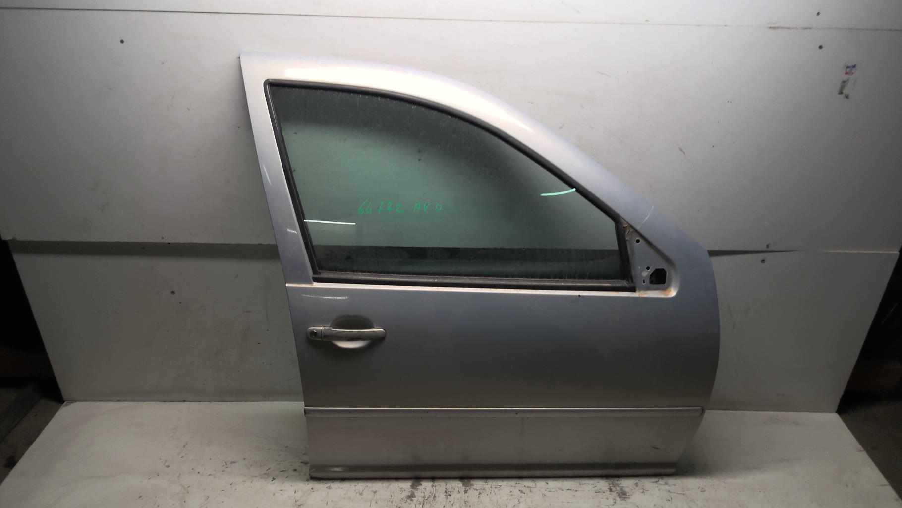 Porte avant droit VOLKSWAGEN GOLF 4 Diesel - 1