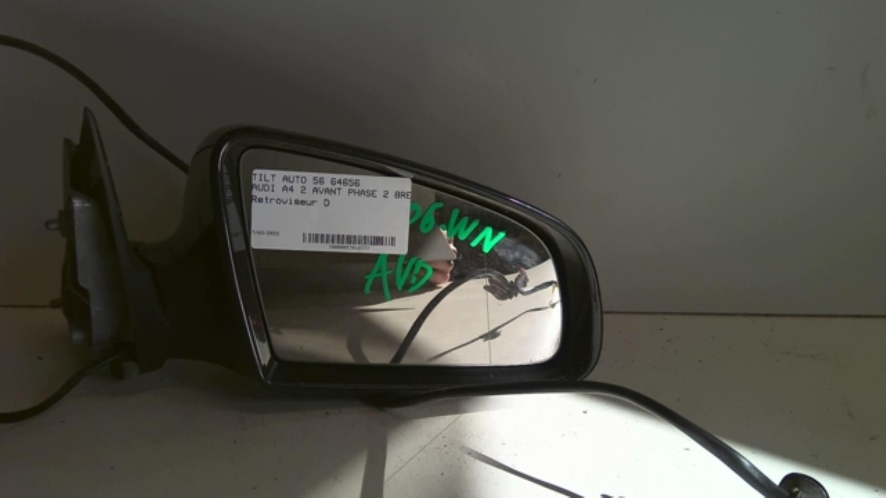 Retroviseur droit AUDI A4 2 AVANT PHASE 2 BREAK Diesel - 1